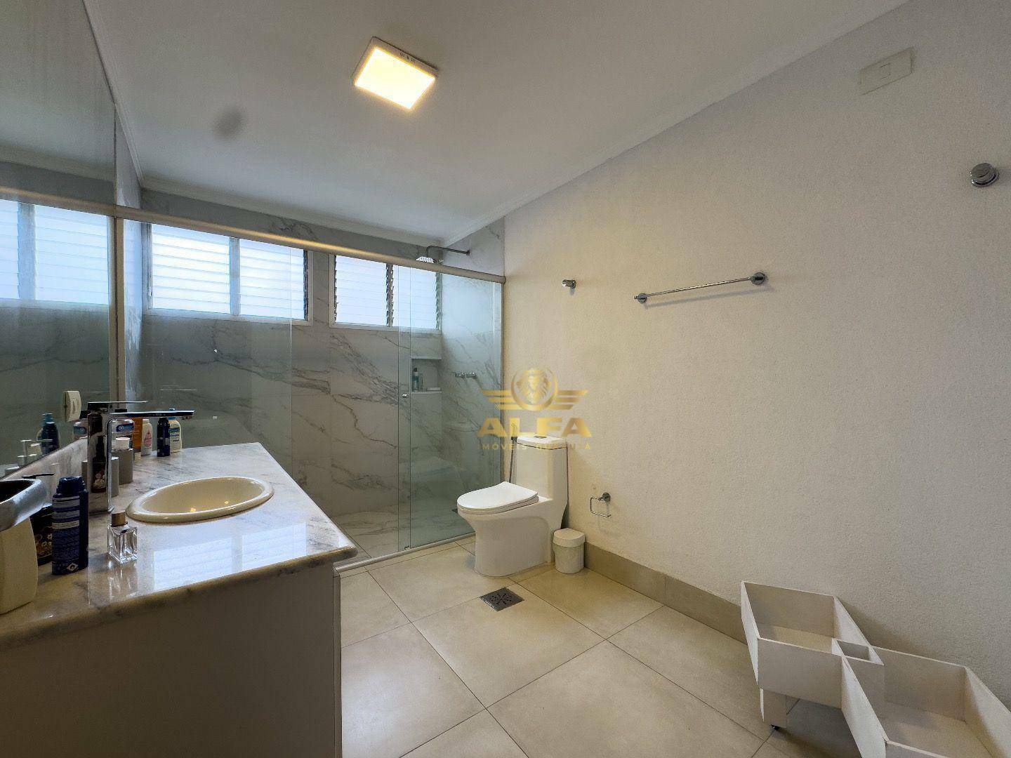 Apartamento à venda com 3 quartos, 192m² - Foto 28