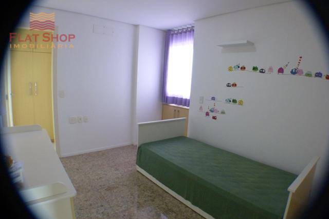 Apartamento à venda com 3 quartos, 175m² - Foto 16