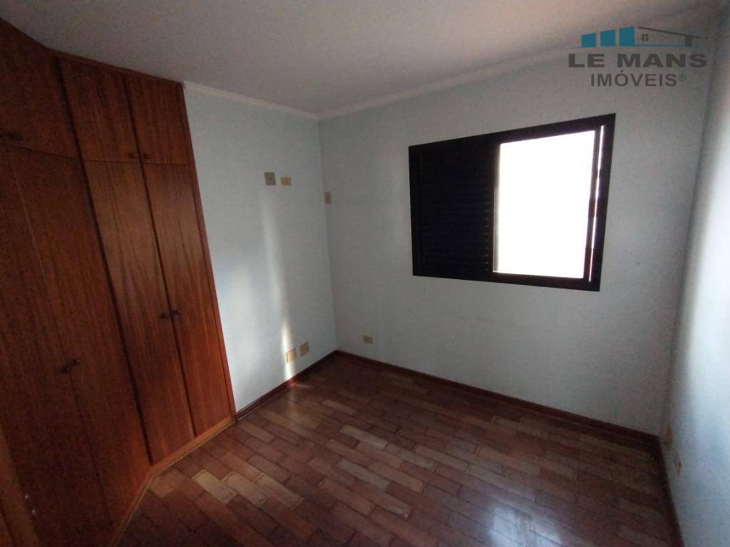 Apartamento à venda com 3 quartos, 115m² - Foto 15