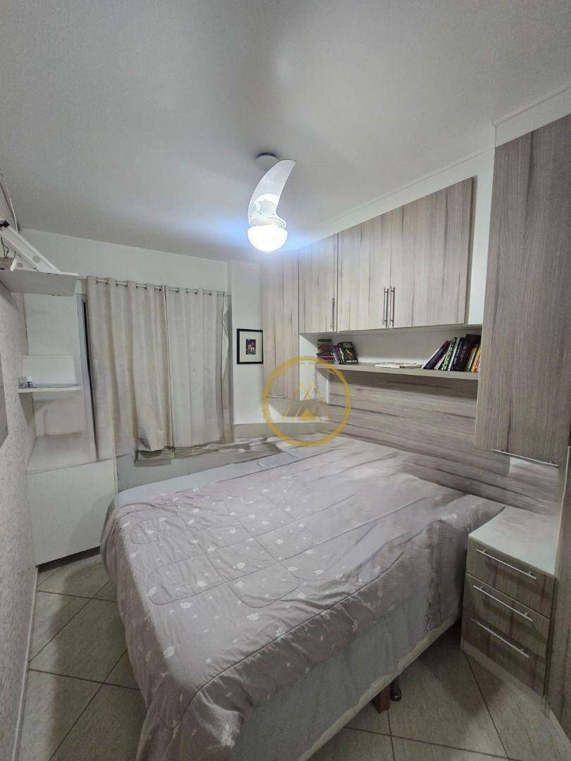 Apartamento à venda com 2 quartos, 65m² - Foto 17