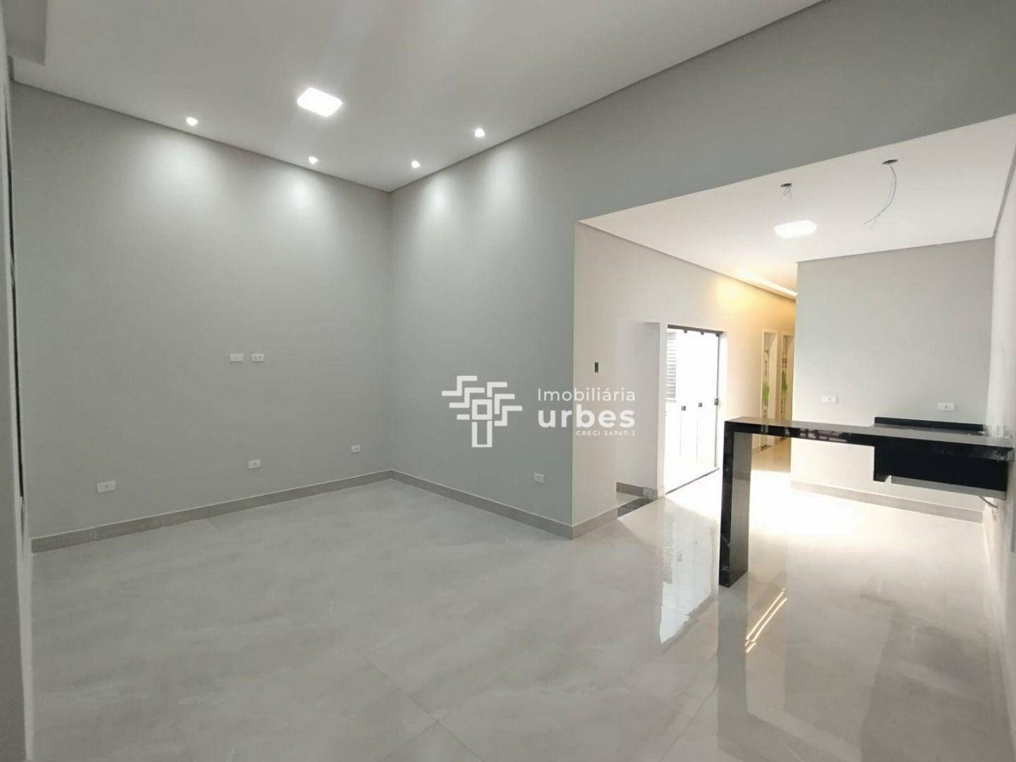 Casa à venda com 3 quartos, 116m² - Foto 4