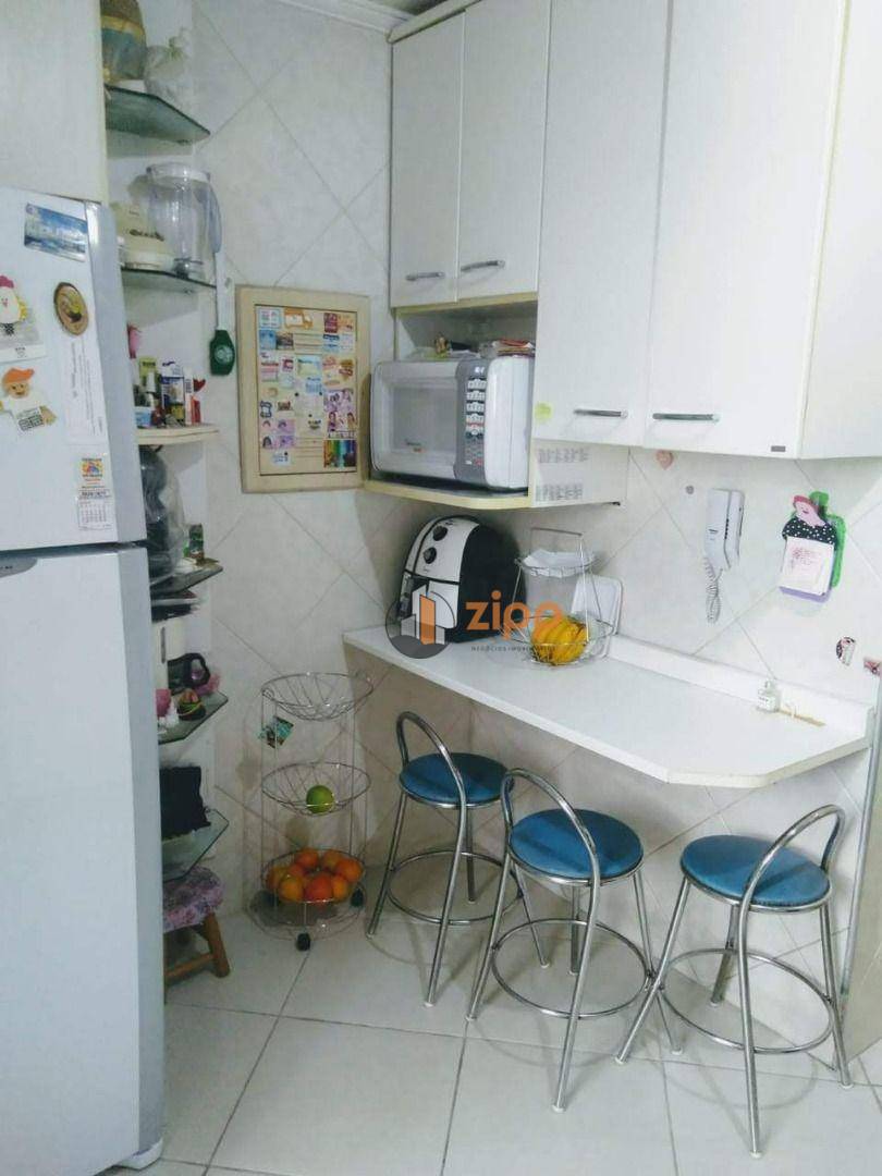 Apartamento à venda com 2 quartos, 58m² - Foto 17