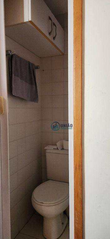 Apartamento à venda com 2 quartos, 80m² - Foto 26