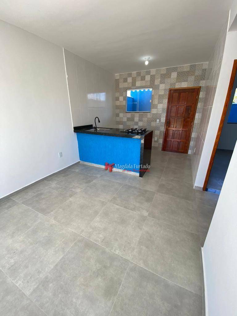 Casa à venda com 2 quartos, 78m² - Foto 3