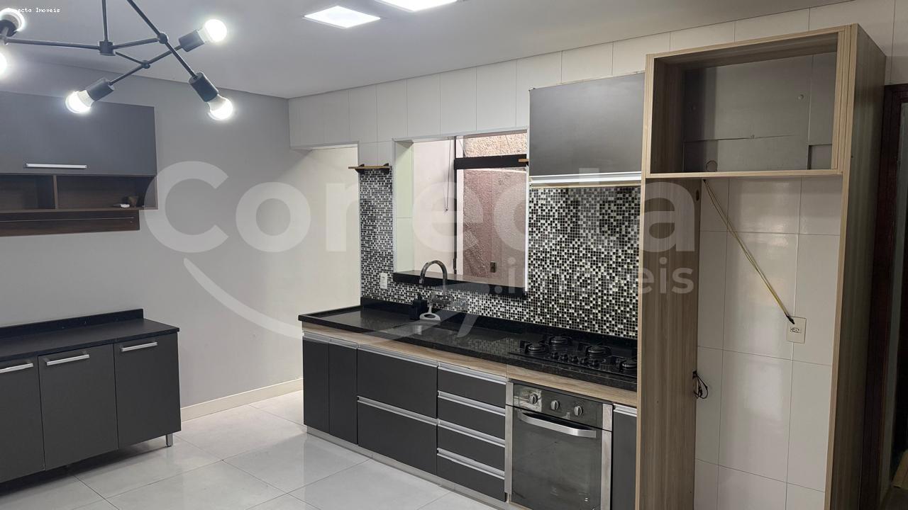 Casa à venda com 3 quartos, 125m² - Foto 3