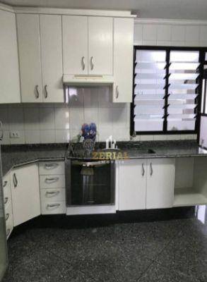 Apartamento à venda com 3 quartos, 122m² - Foto 4