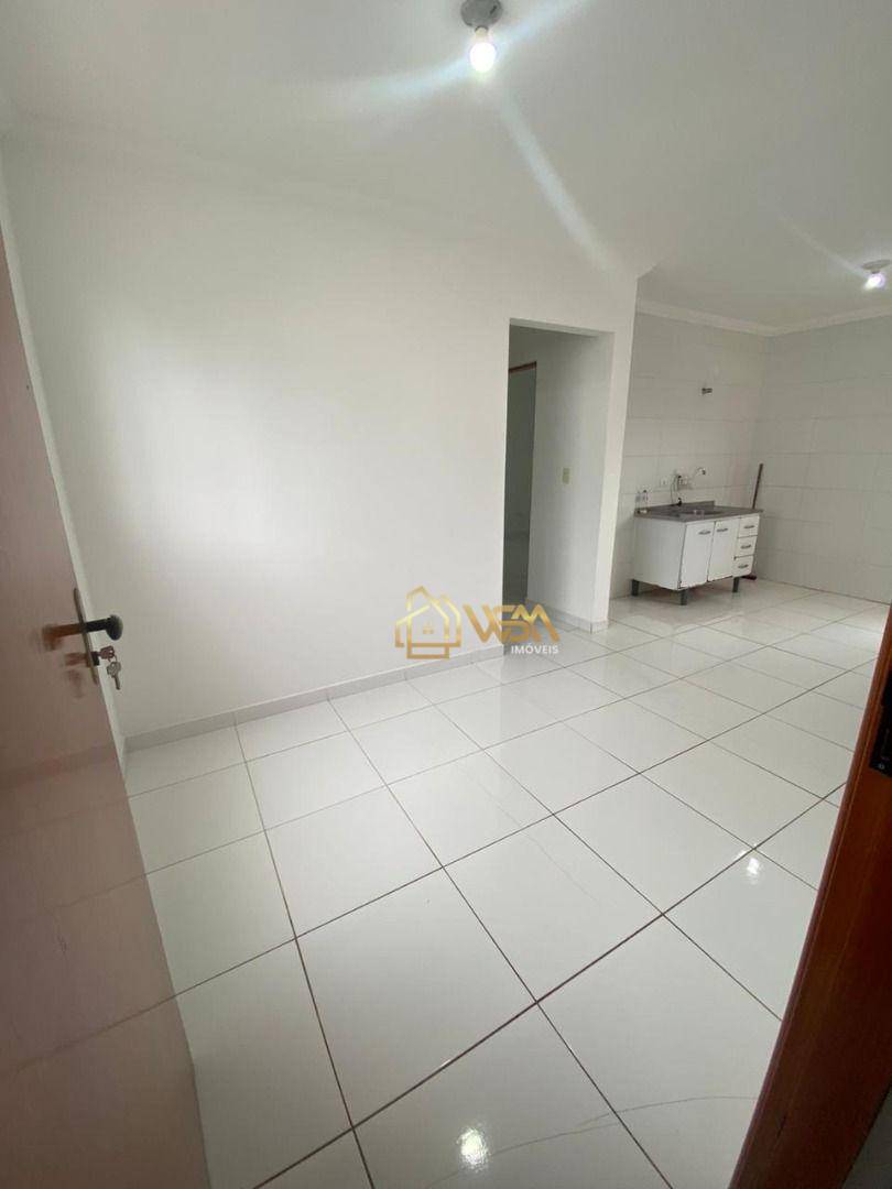 Apartamento para alugar com 2 quartos, 42m² - Foto 7