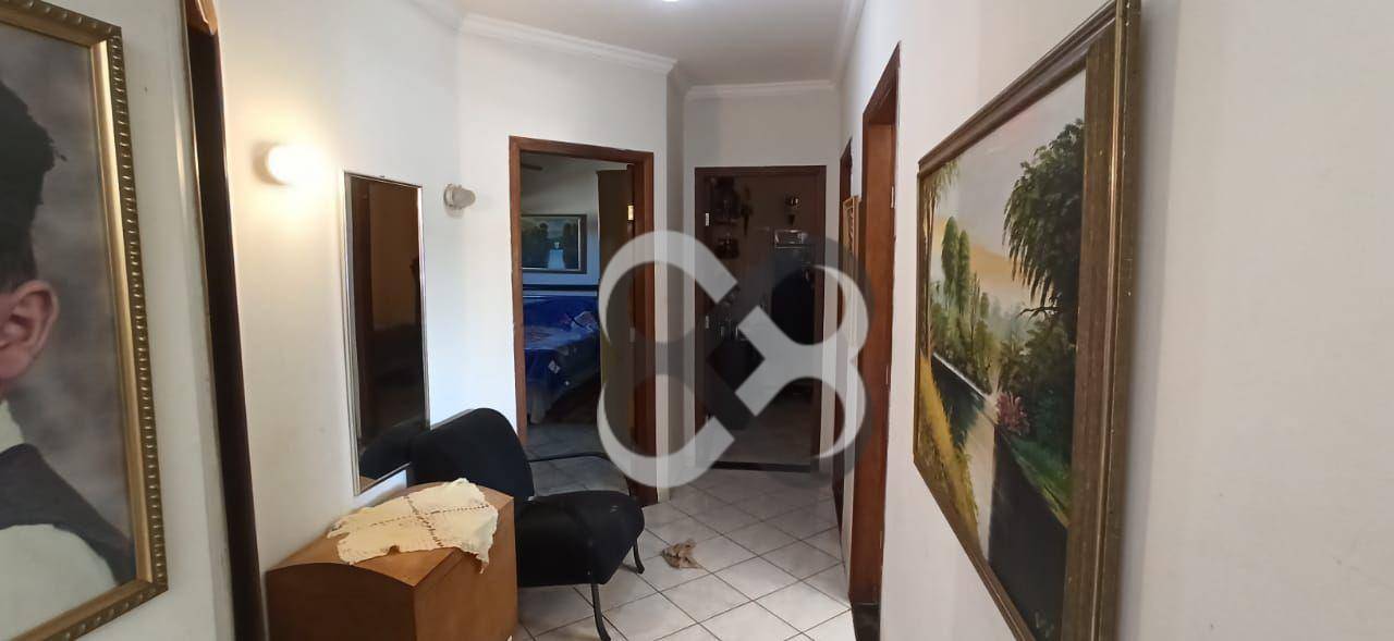 Casa à venda com 4 quartos, 193m² - Foto 12