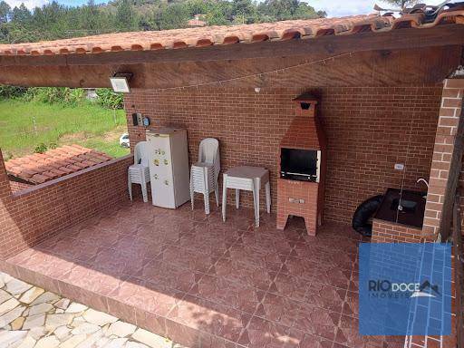 Chácara à venda com 4 quartos, 300m² - Foto 11
