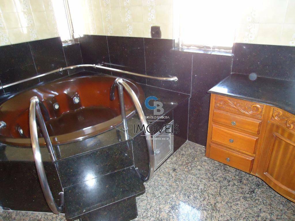 Apartamento à venda com 5 quartos, 330m² - Foto 16