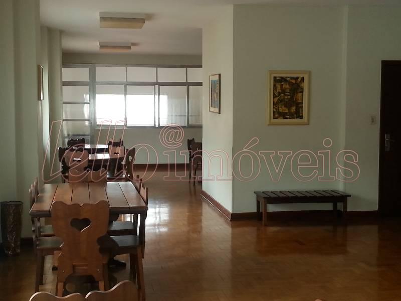 Apartamento à venda com 3 quartos, 218m² - Foto 13