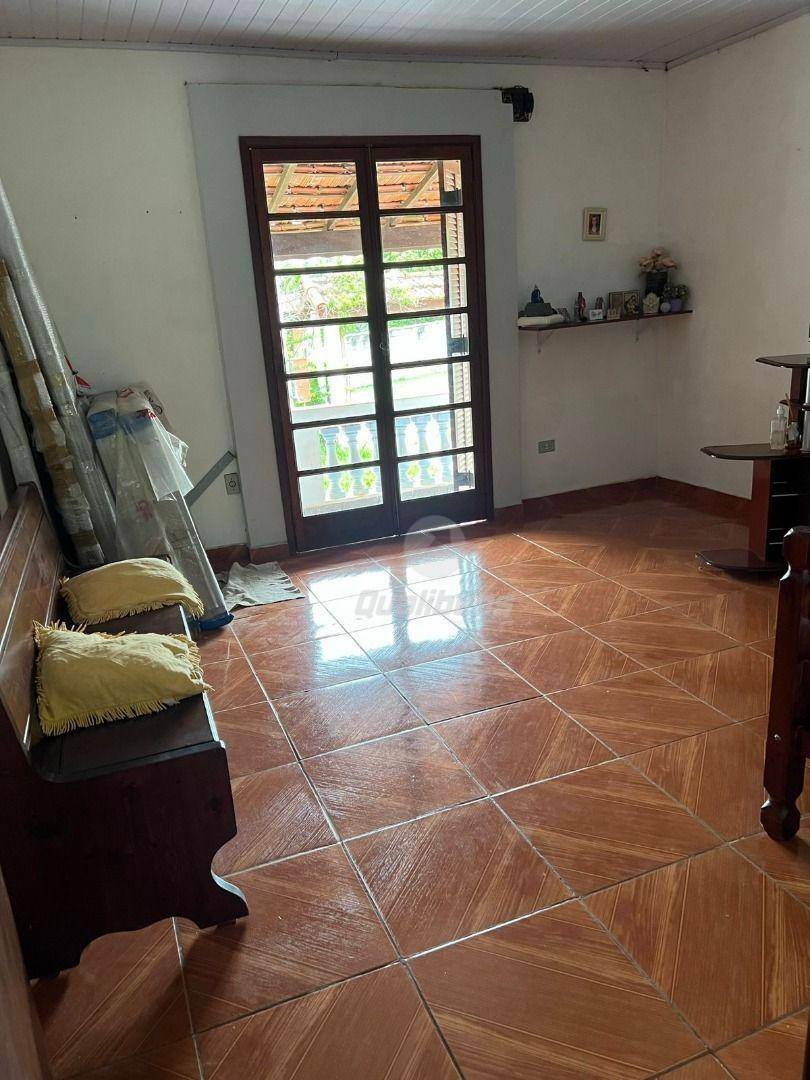 Chácara à venda com 3 quartos, 157m² - Foto 12