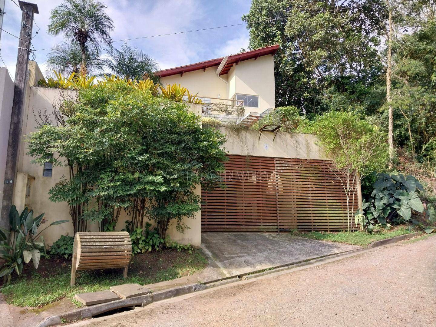 Casa de Condomínio à venda com 4 quartos, 232m² - Foto 1