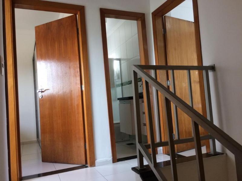 Casa à venda com 3 quartos, 110m² - Foto 9