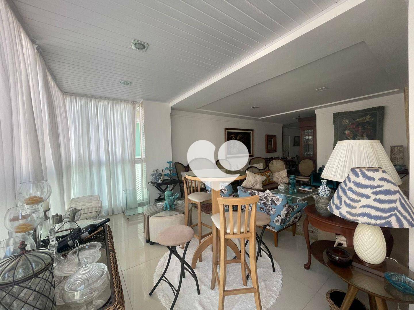 Apartamento à venda com 4 quartos, 148m² - Foto 8