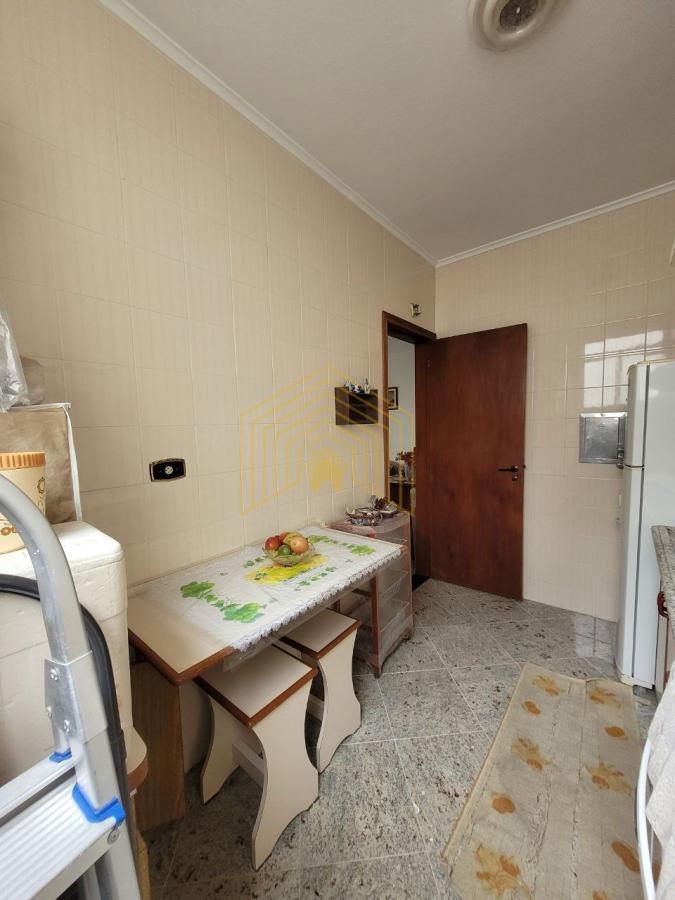 Apartamento à venda com 1 quarto, 45m² - Foto 10