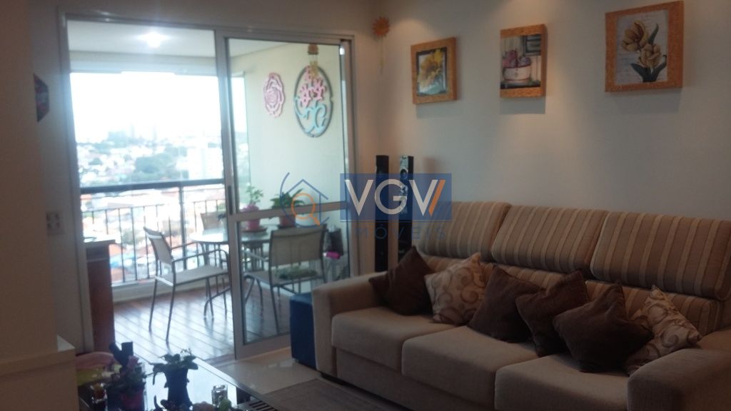 Apartamento à venda com 3 quartos, 67m² - Foto 1