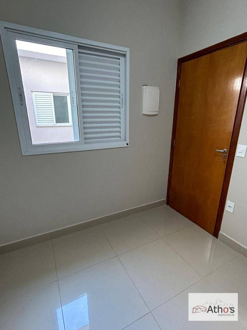 Casa à venda com 3 quartos, 92m² - Foto 9