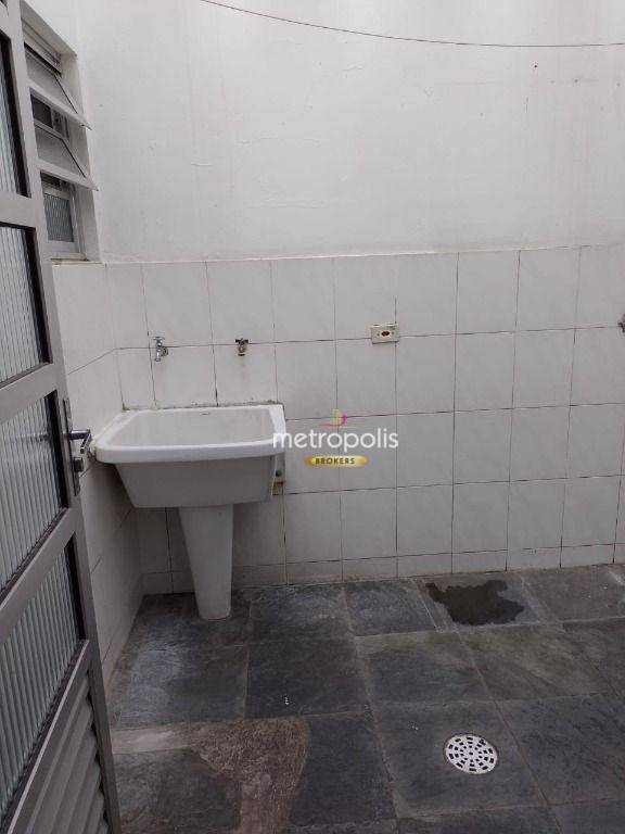 Casa à venda com 5 quartos, 280m² - Foto 9