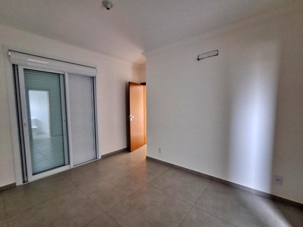 Casa à venda com 3 quartos, 121m² - Foto 15