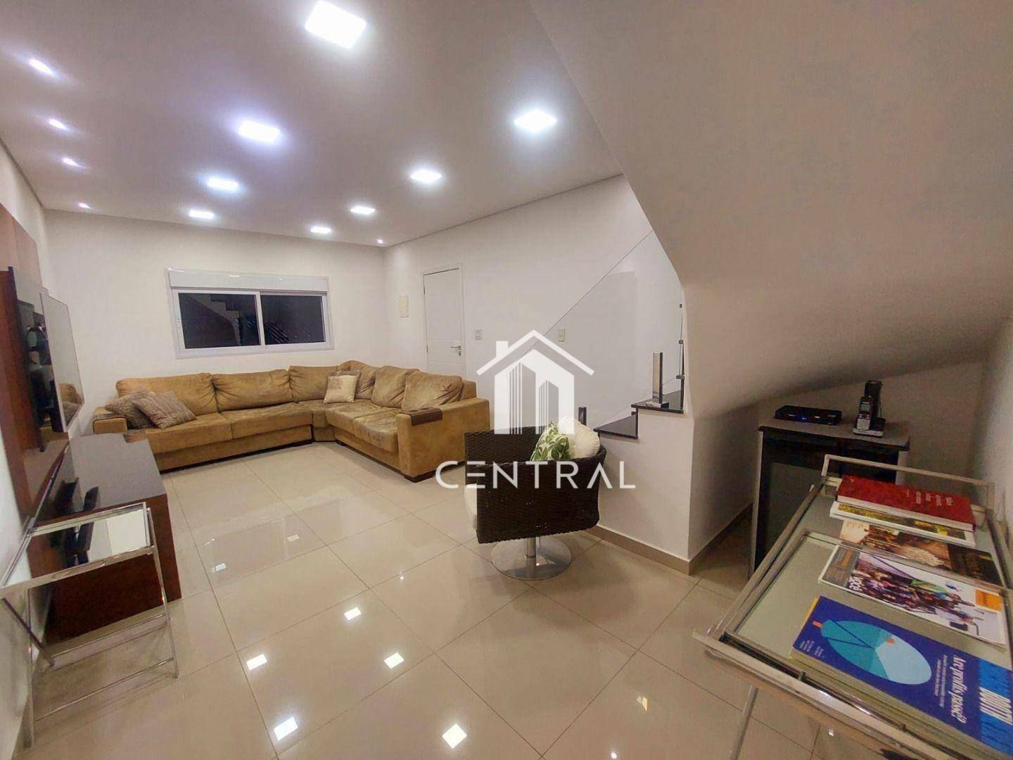 Sobrado à venda com 3 quartos, 240m² - Foto 4