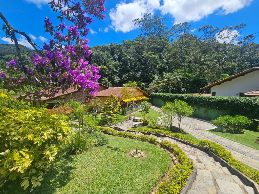 Casa de Condomínio à venda com 4 quartos, 3642m² - Foto 47