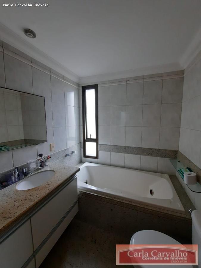 Apartamento à venda com 3 quartos, 188m² - Foto 7