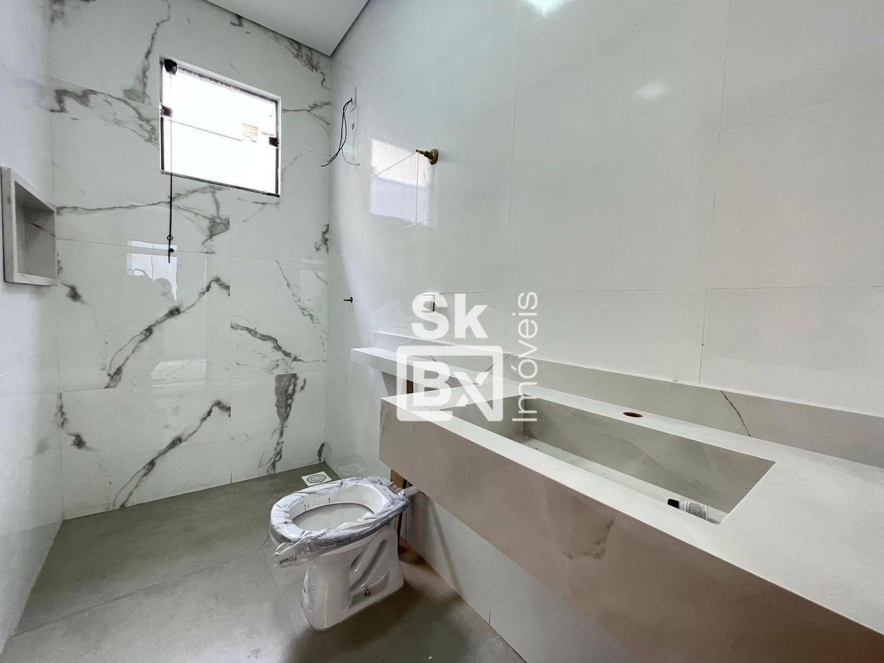 Casa à venda com 3 quartos, 180m² - Foto 18