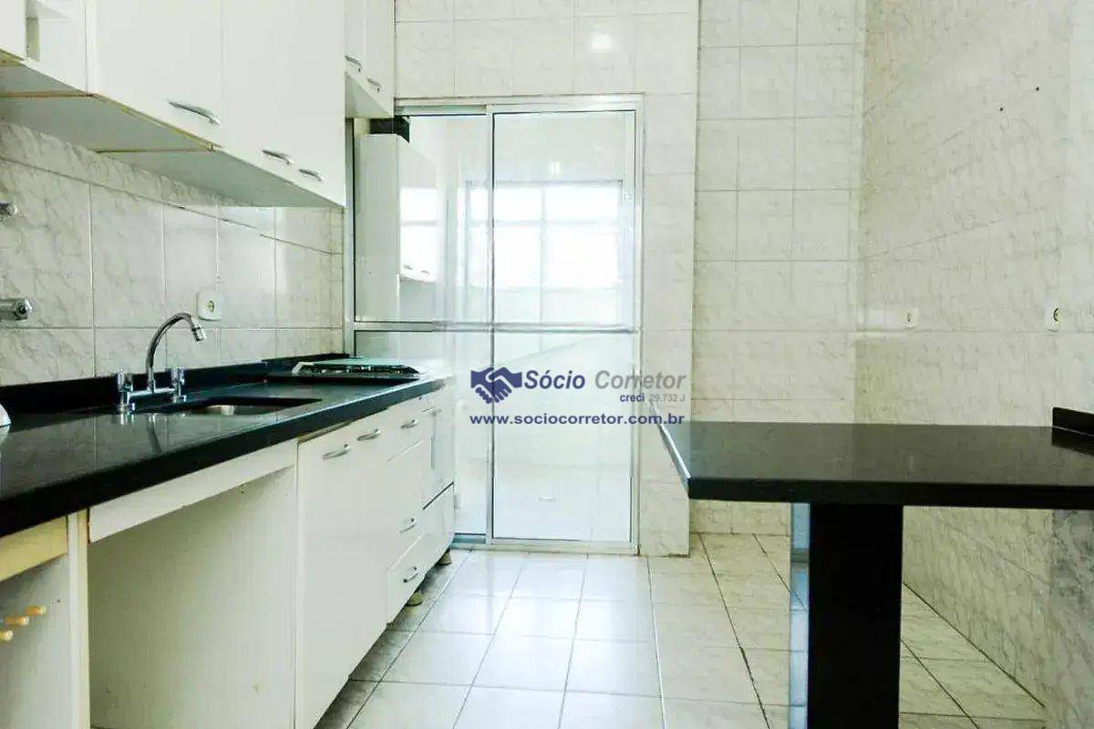 Apartamento à venda com 3 quartos, 83m² - Foto 3