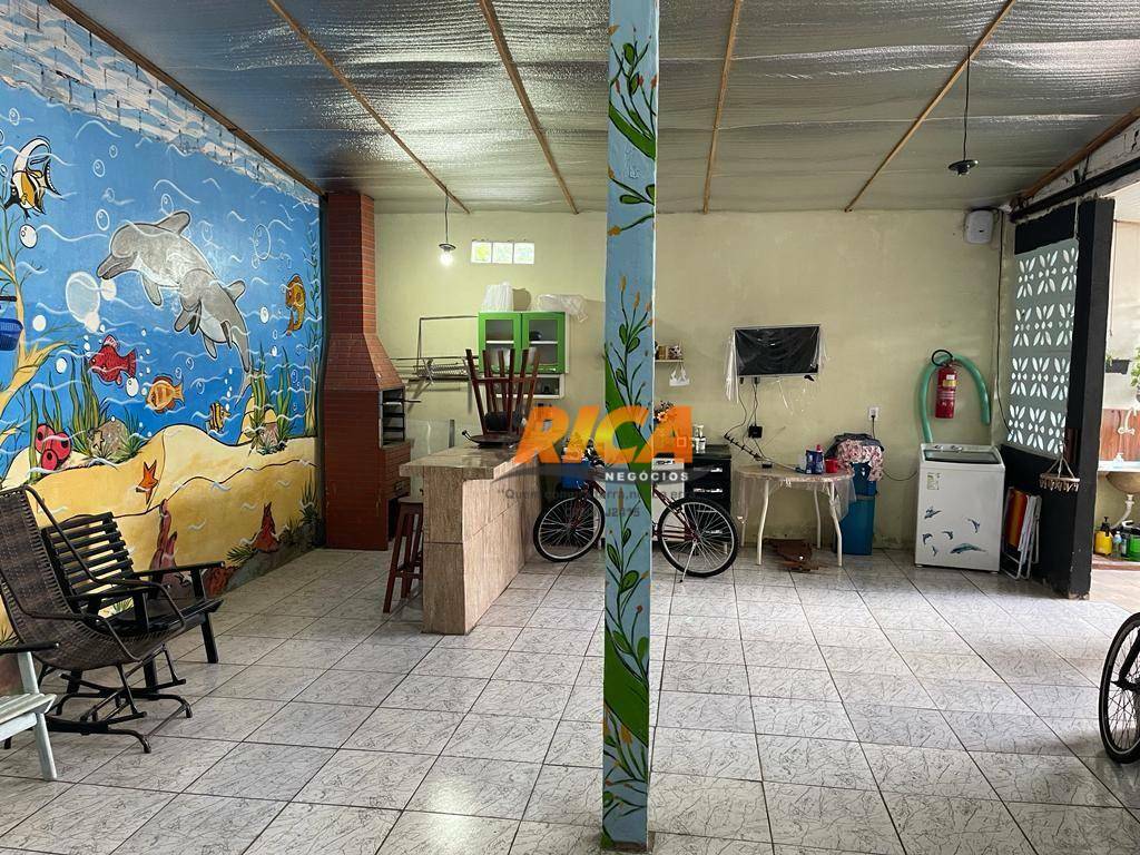 Casa à venda com 3 quartos, 230m² - Foto 6