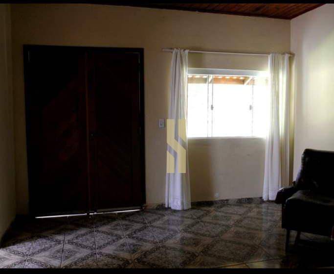 Casa de Condomínio à venda com 3 quartos, 250m² - Foto 24