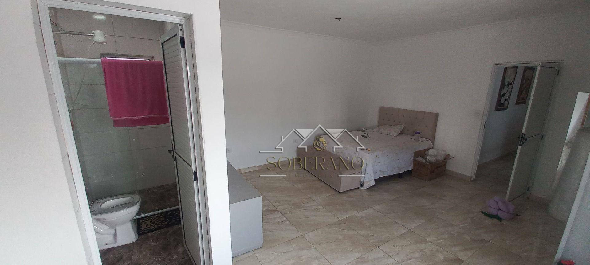 Casa para alugar com 2 quartos, 140m² - Foto 3