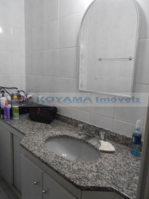 Apartamento à venda com 3 quartos, 76m² - Foto 12