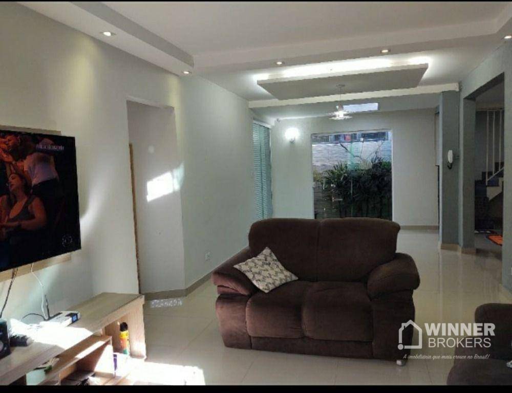 Casa à venda com 3 quartos, 250m² - Foto 3