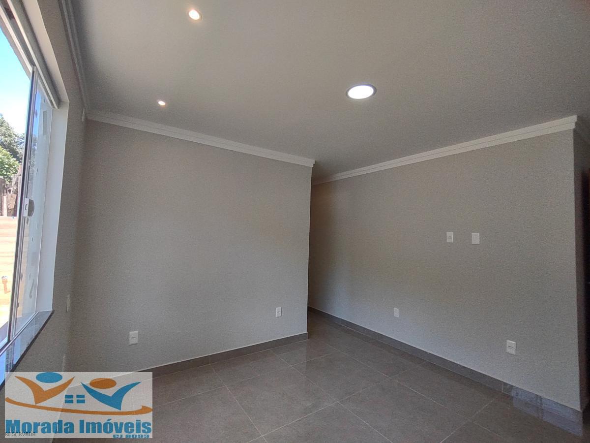 Casa à venda com 3 quartos, 300m² - Foto 14