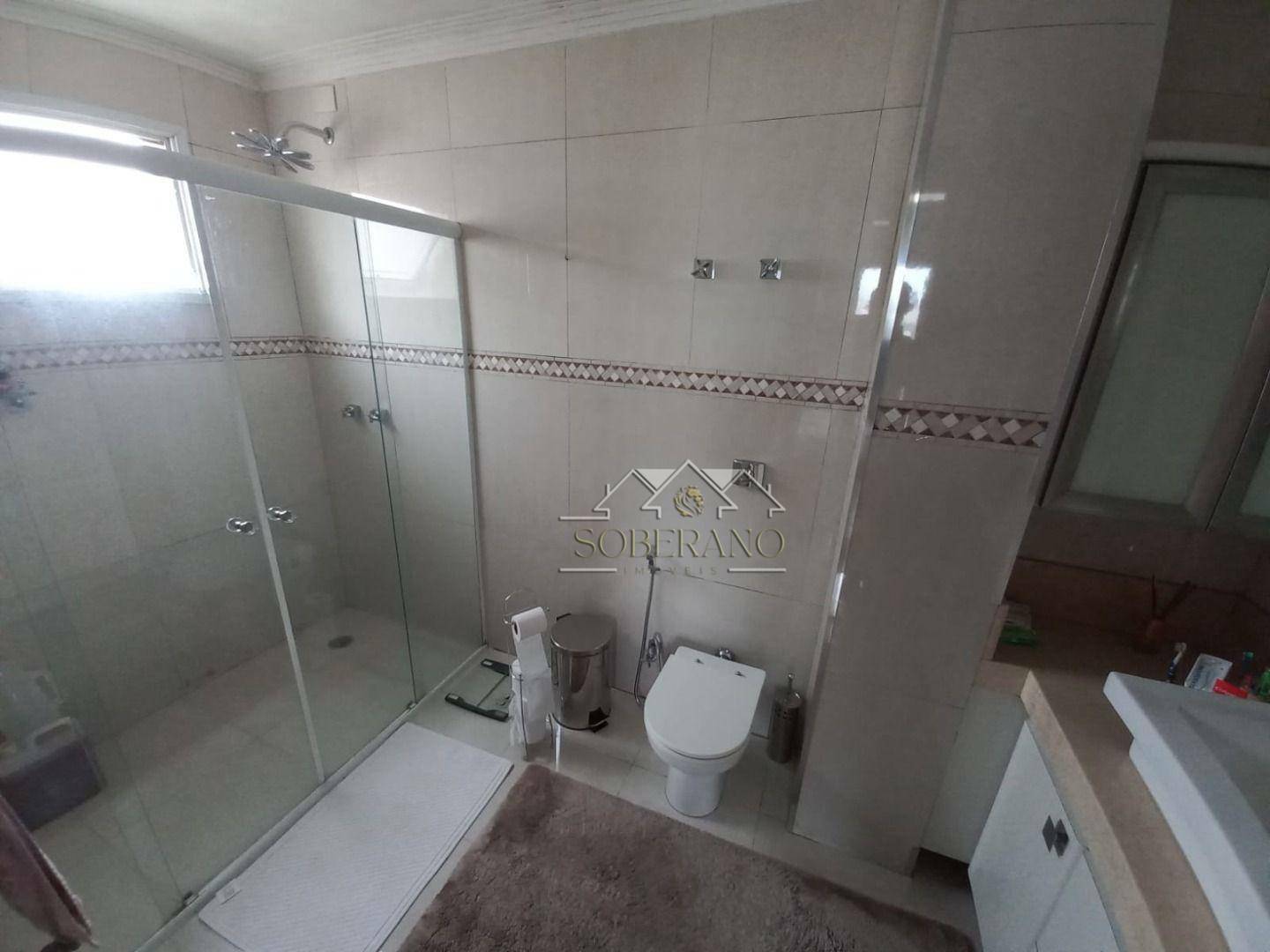 Apartamento à venda com 3 quartos, 198m² - Foto 35