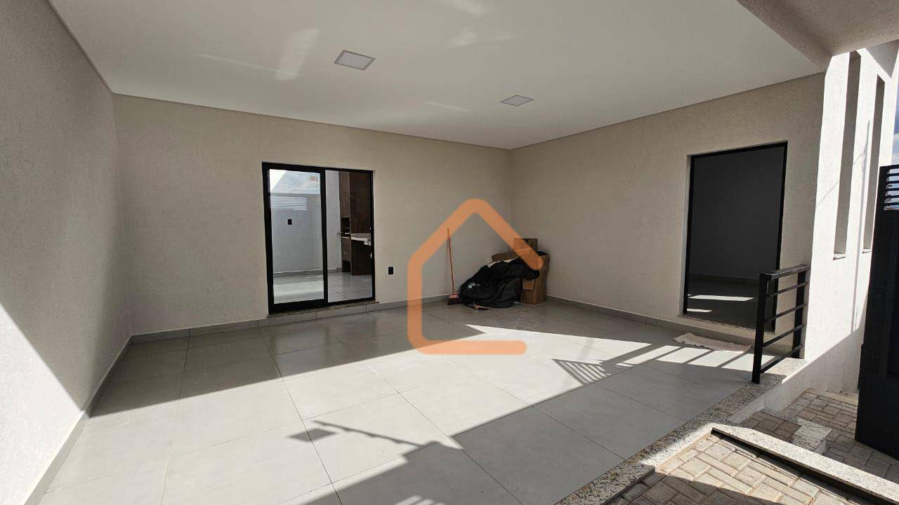Casa à venda com 3 quartos, 123m² - Foto 30