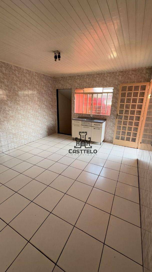 Casa à venda com 4 quartos, 120m² - Foto 16