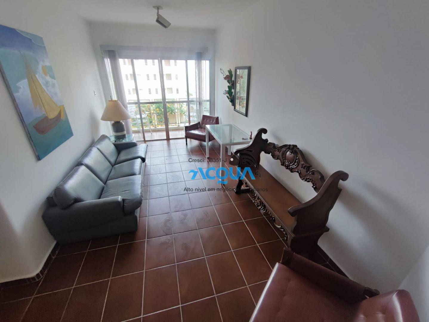 Apartamento à venda com 3 quartos, 107m² - Foto 1