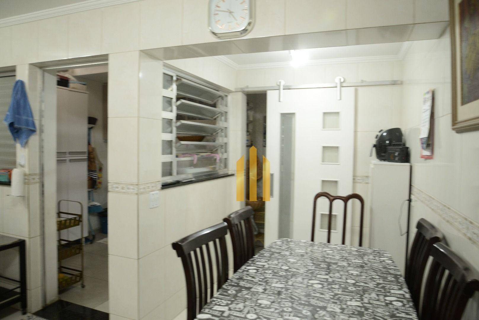 Sobrado à venda com 2 quartos, 95m² - Foto 31