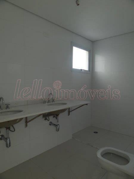 Apartamento à venda com 4 quartos, 205m² - Foto 6