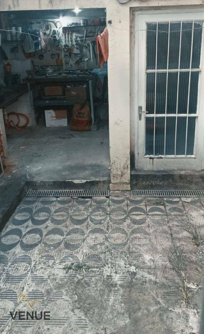 Sobrado à venda com 3 quartos, 175m² - Foto 31