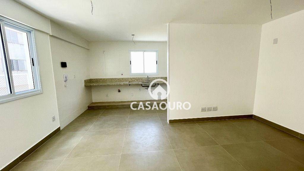 Apartamento à venda com 2 quartos, 62m² - Foto 29