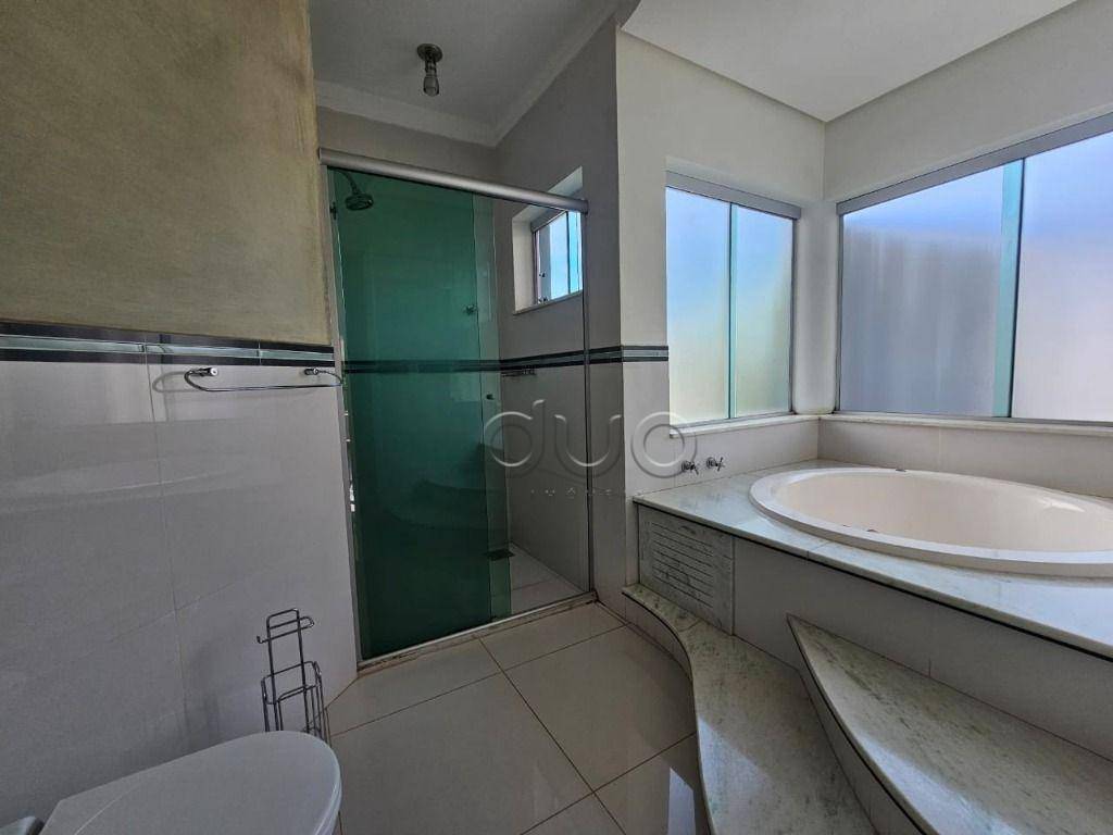 Casa de Condomínio para alugar com 3 quartos, 340m² - Foto 54