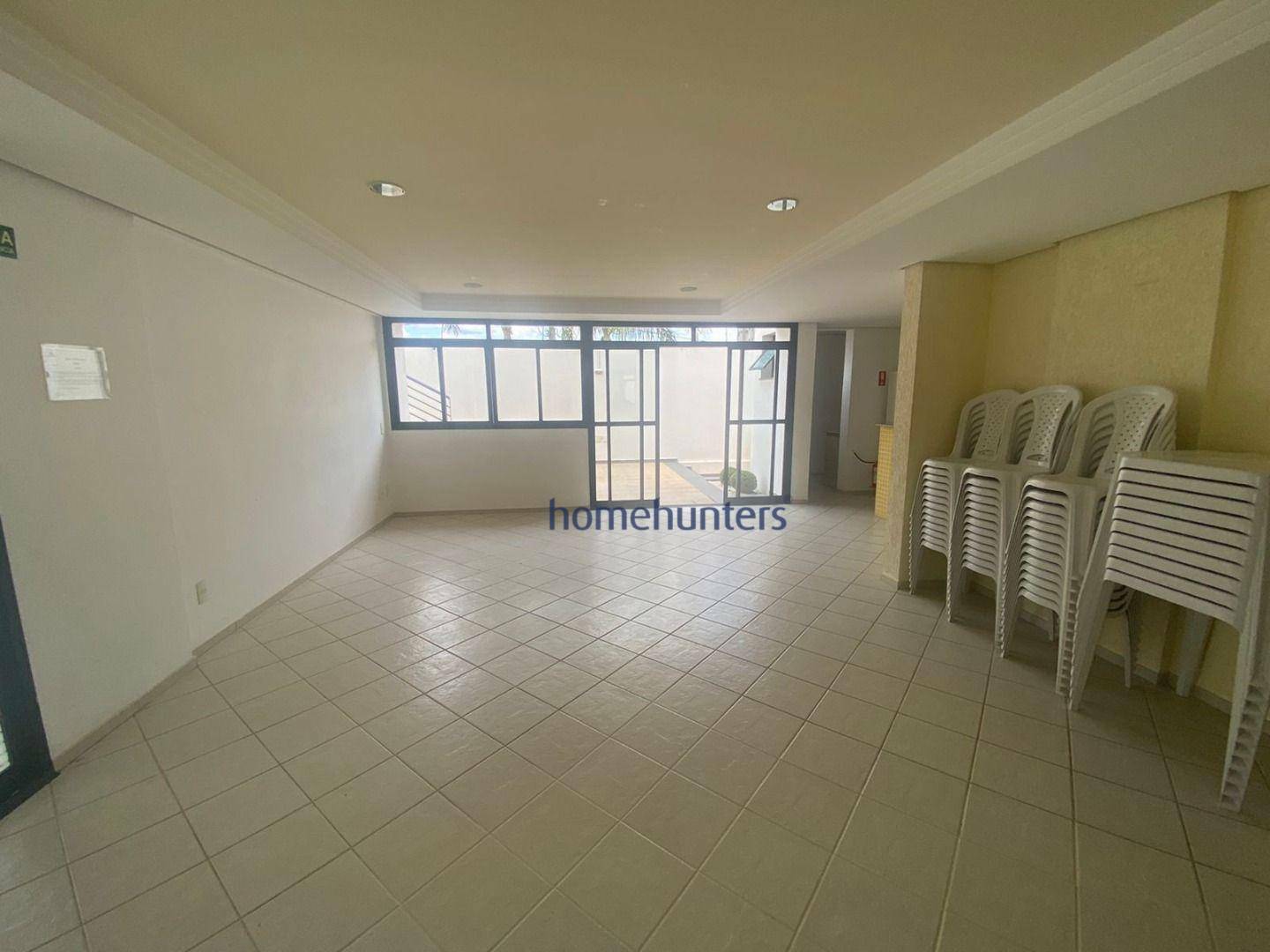 Apartamento para alugar com 2 quartos, 62m² - Foto 22