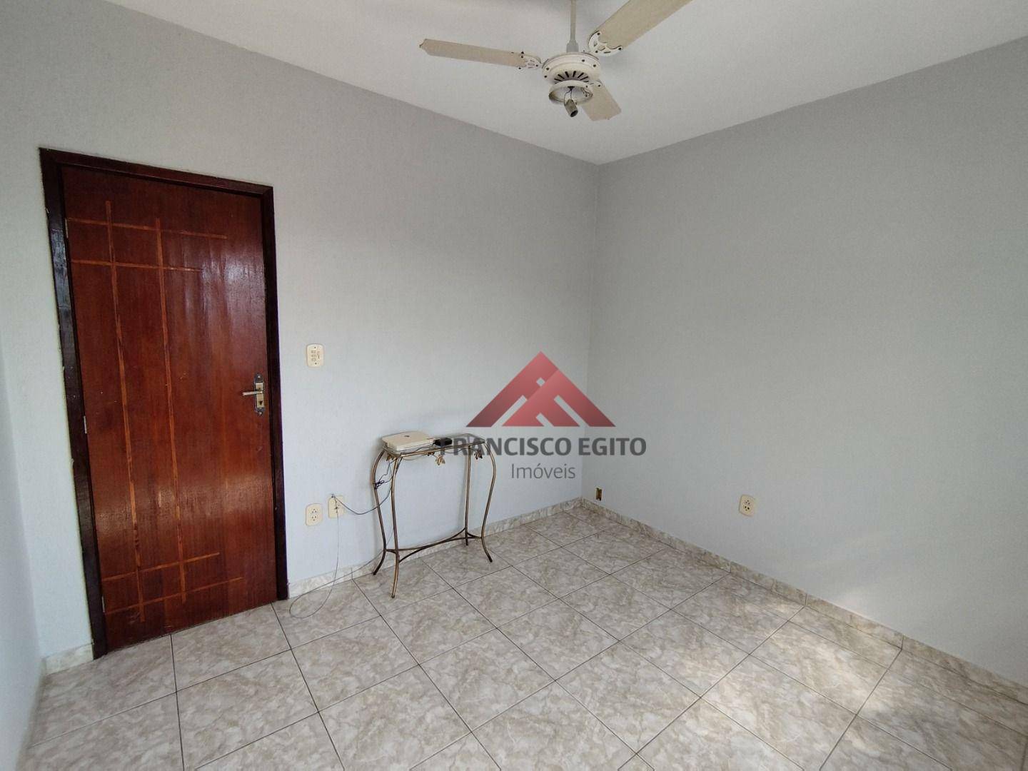 Casa à venda com 4 quartos, 286m² - Foto 24