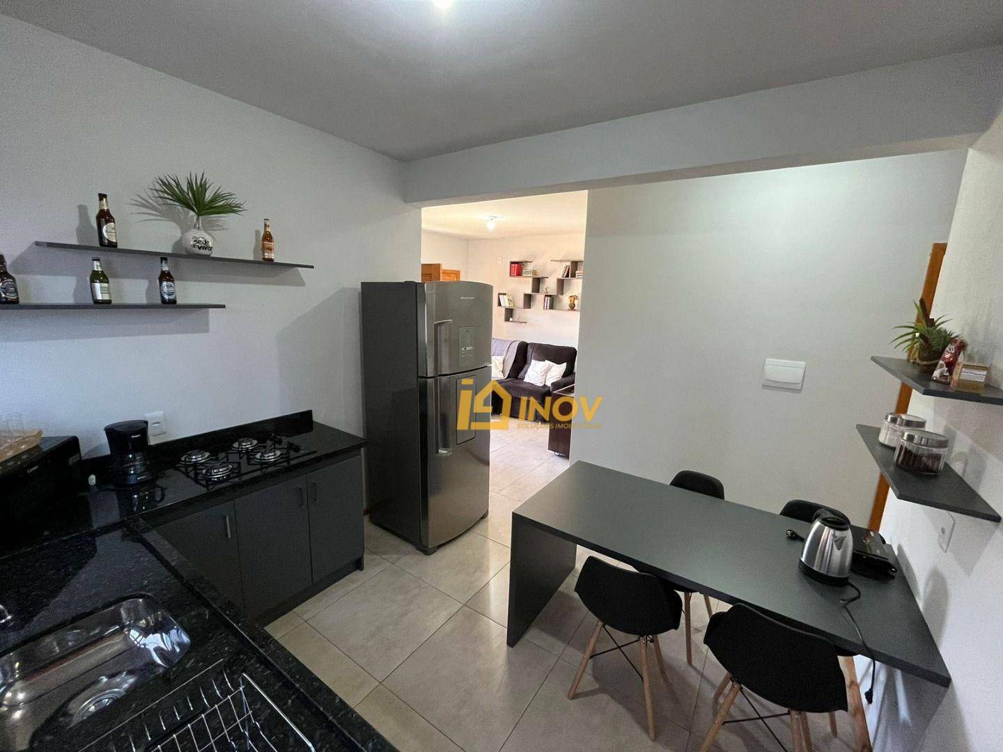 Casa para alugar com 1 quarto, 70m² - Foto 6