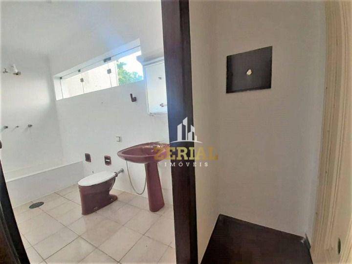 Sobrado à venda com 3 quartos, 228m² - Foto 29