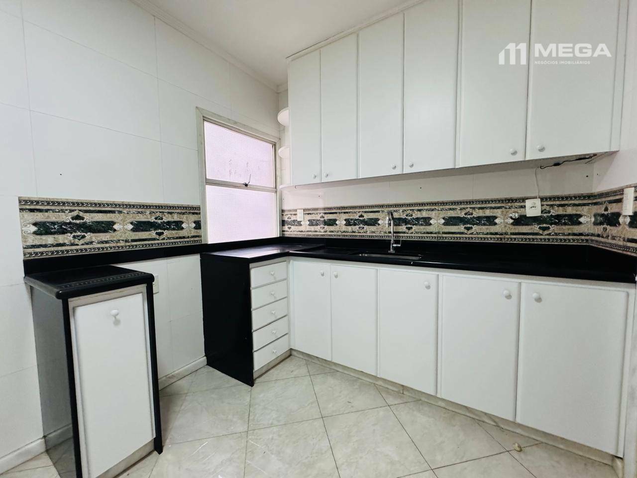 Apartamento à venda com 3 quartos, 130m² - Foto 15