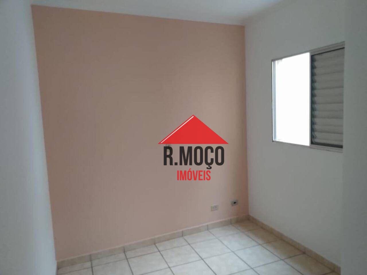 Sobrado à venda com 2 quartos, 80m² - Foto 4